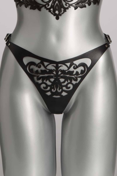 Voyeur X String Lilly SLLC001