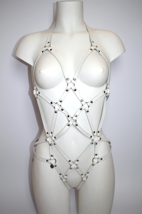 Voyeur X Harness Body Evy BORL001 - Image 5