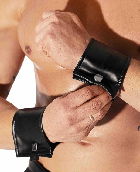 Noir Projectfetish Wrist Wallet H075
