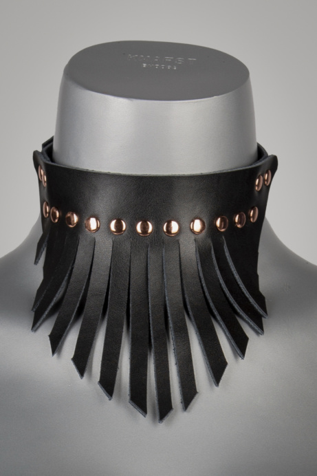 Voyeur X Fringe Collar HARL007